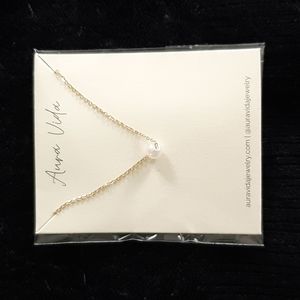 Aura Vida Pearl Necklace